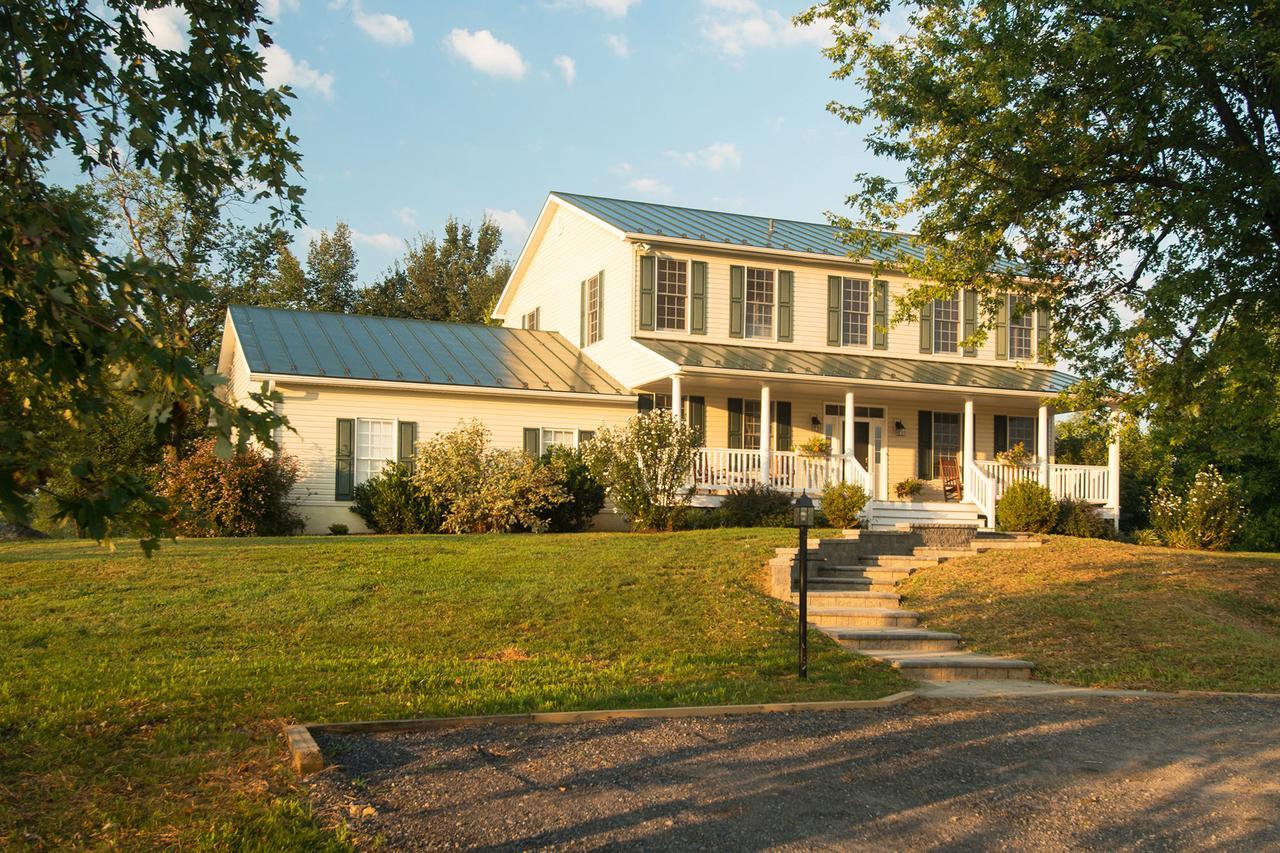 Hillbrook Inn & Spa Charles Town Exterior foto
