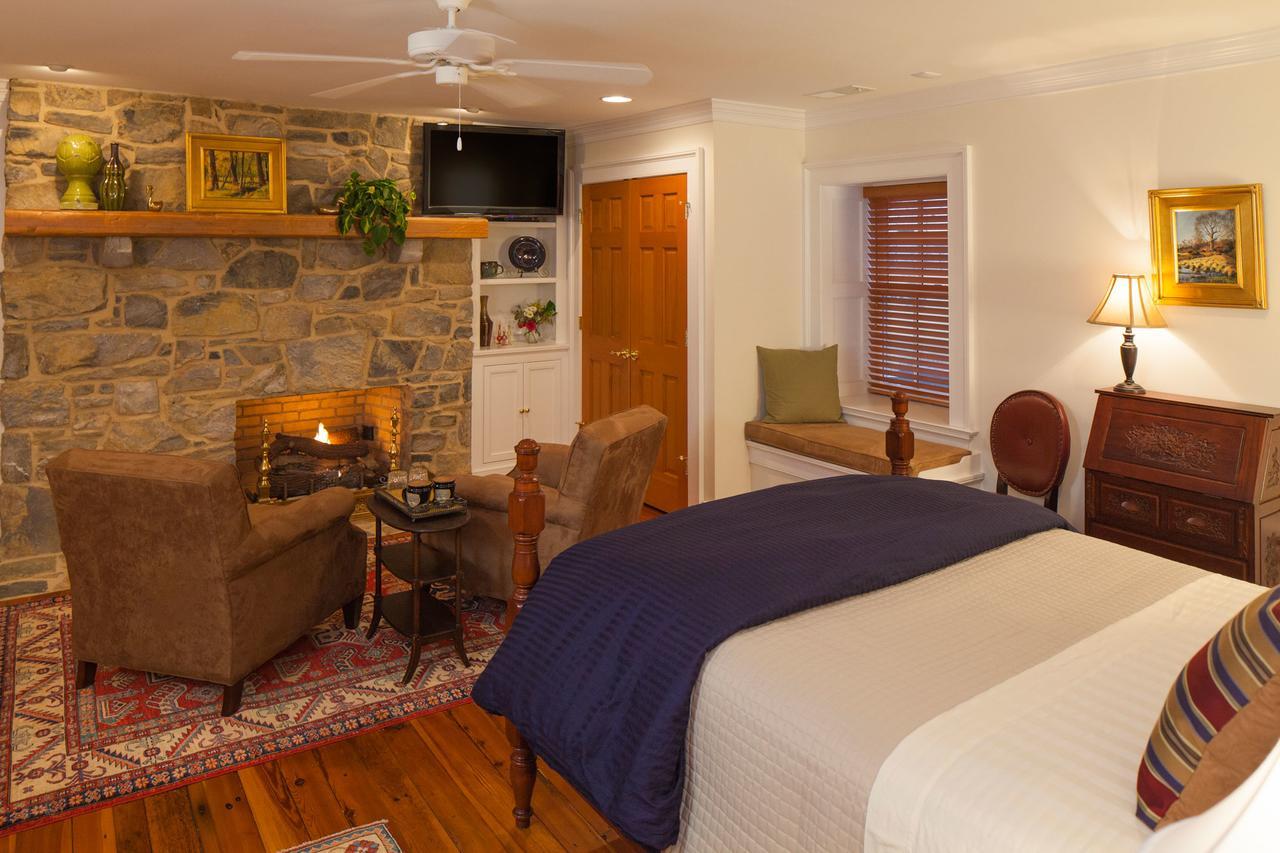 Hillbrook Inn & Spa Charles Town Exterior foto